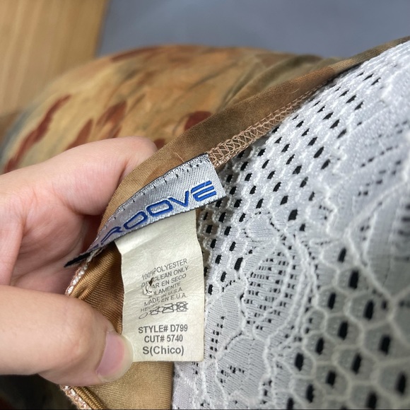 Groove- Gold a symmetrical floral print ruffle skirt - Picture 6 of 6